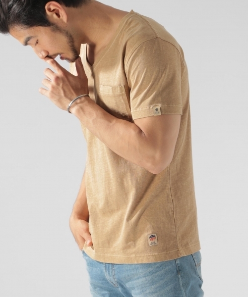 BAYFLOW（ベイフロー）の「USAコットン スラブVネックSST（Tシャツ/カットソー・メンズ・ホワイト/ベージュ/パープル/ネイビー/オリーブ/オレンジ・SMALL/MEDIUM/LARGE）」の3枚目の写真