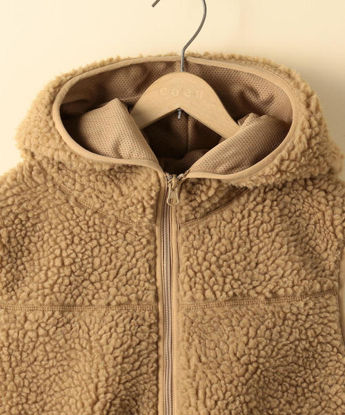 coen（コーエン）の「フーデッドボアベスト（その他アウター・レディース・ベージュ/ネイビー・MEDIUM/LARGE）」の8枚目の写真