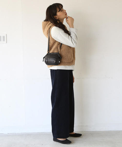 coen（コーエン）の「フーデッドボアベスト（その他アウター・レディース・ベージュ/ネイビー・MEDIUM/LARGE）」の14枚目の写真