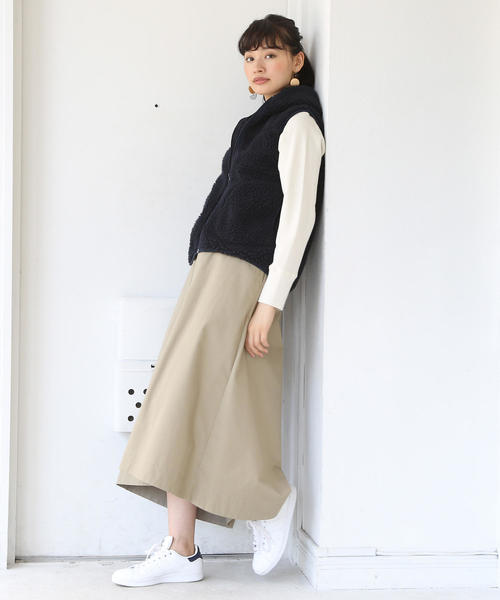 coen（コーエン）の「フーデッドボアベスト（その他アウター・レディース・ベージュ/ネイビー・MEDIUM/LARGE）」の10枚目の写真