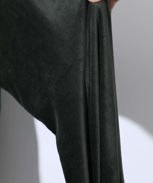 STUDIOUS（ステュディオス）の「【STUDIOUS】ニットコーデュロイスーパーストレッチイージーパンツ（その他パンツ・メンズ・ダークグリーン/ブラウン/ダークブラウン・1/2/3）」の16枚目の写真