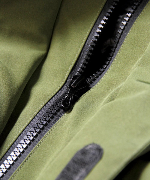 GALLIS ADDICTION(ガリスアディクション)の「GA マウンテンダウンジャケット(ダウンジャケット/コート・メンズ・ブラック/カーキ・M/L/XL)」の14枚目の写真