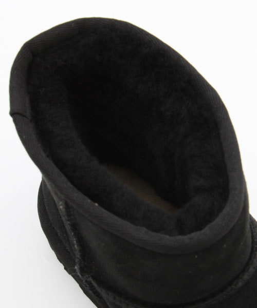 UGG（アグ）の「アグ/UGG Classsic MINI ショートブーツ#（ブーツ・レディース・ブラック/ブラウン/ネイビー・6/7/8）」の16枚目の写真