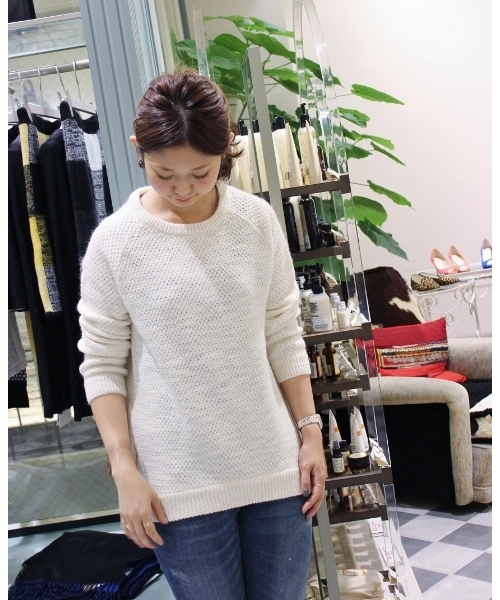 SLOBE IENA(スローブイエナ)の「ダイヤ柄編みニットプルオーバー。(ニット/セーター・レディース・アイボリー/イエロー/パープル・FREE)」の12枚目の写真