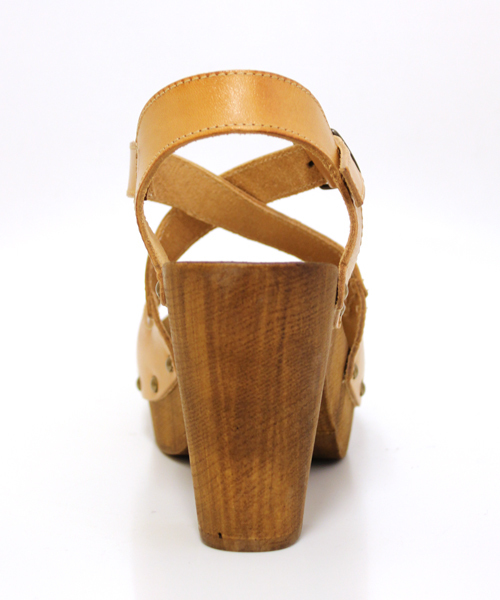 Kastane（カスタネ）の「【Kastane】クロスストラップサンダル（サンダル・レディース・キャメル/ベージュ/ブラック・39/35/36/38/37）」の6枚目の写真