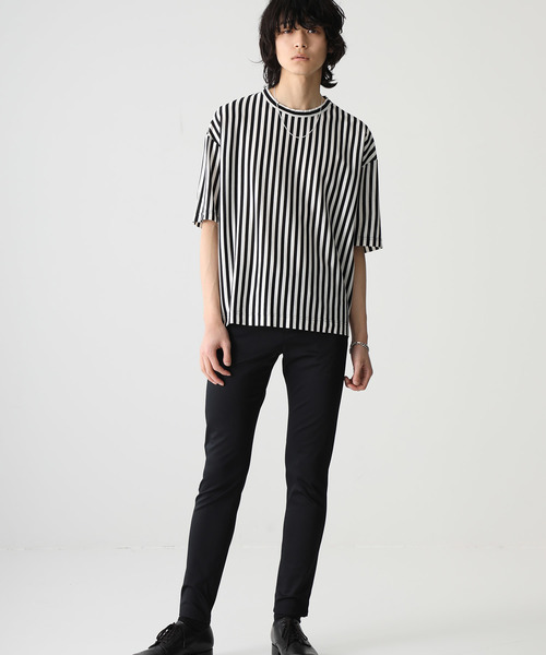 STUDIOUS（ステュディオス）の「【STUDIOUS】ハイパワーストレッチサテンスキニー（デニムパンツ・メンズ・ブルー/ブラック・3/1/2）」の17枚目の写真