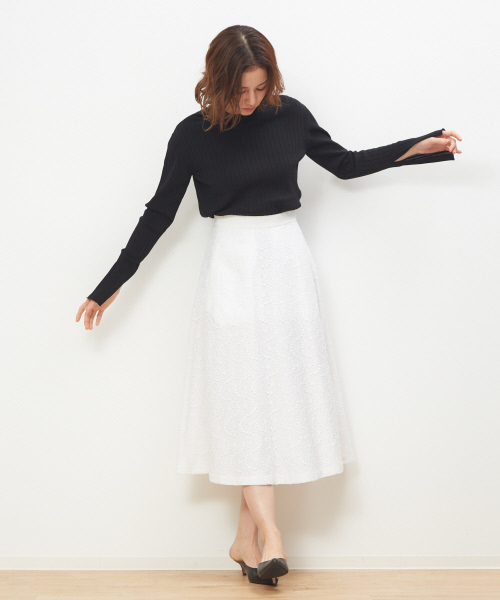 DESIGNWORKS（デザインワークス）の「ワイドリブ2WAYプルオーバーニット（ニット/セーター・レディース・ホワイト/グレイッシュブルー/ピンク/ブラック・38）」の9枚目の写真