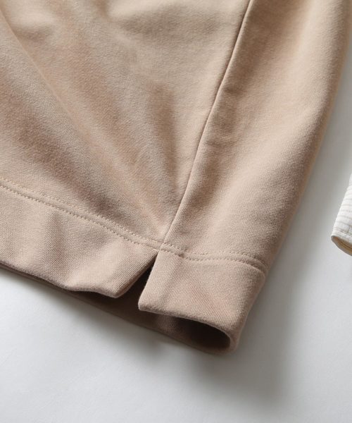 NILWAY(ニルウェイ)の「袖ストライプ 裏毛素材レイヤードカットソー(Tシャツ/カットソー・メンズ・ブラック/ベージュ/ネイビー・MEDIUM/LARGE/X-LARGE)」の6枚目の写真