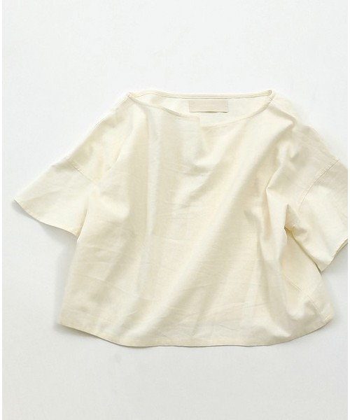 TODAYFUL(トゥデイフル)の「ボートネックリネンブラウス(シャツ/ブラウス・レディース・ベージュ/オフホワイト・FREE)」の6枚目の写真