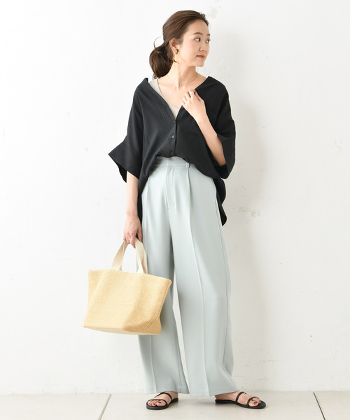 DouDou（ドゥドゥ）の「ワイドカフスシャツ（シャツ/ブラウス・レディース・ブラック/ベージュ・FREE）」の7枚目の写真