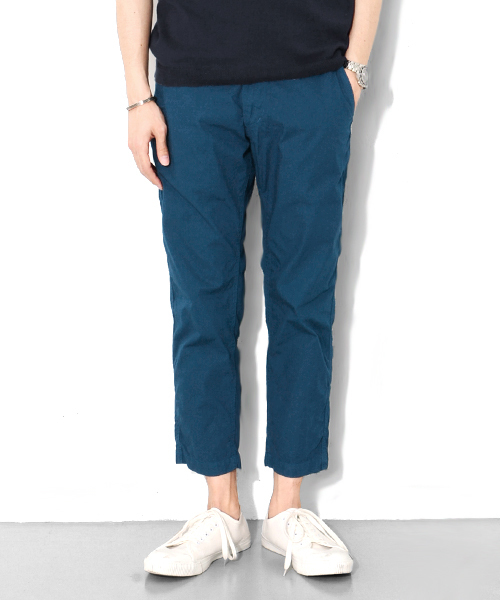 URBAN RESEARCH DOORS MENS(アーバンリサーチ ドアーズ メンズ)の「DOORS コンパクトコットン9分丈トラウザー(その他パンツ・メンズ・ベージュ/カーキ/ブルー・36/40/38)」の1枚目の写真