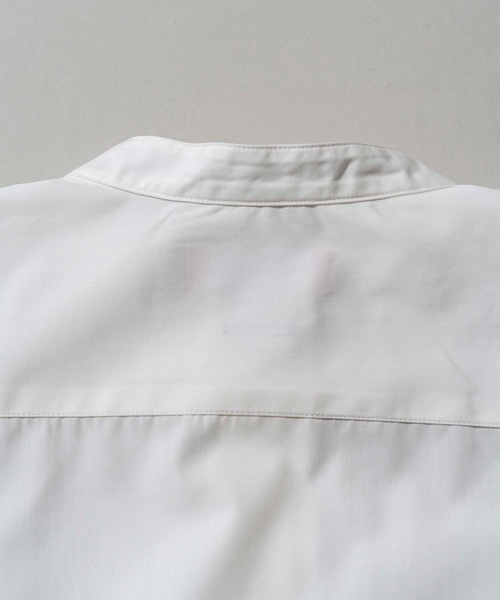 MAISON SPECIAL(メゾンスペシャル)の「【WEB限定】テックブロードスタンドカラーシャツ 【MAISON SPECIAL/メゾンスペシャル】(シャツ/ブラウス・メンズ・ダークブラウン/ベージュ/オフホワイト/カーキ/パープル/イエロー/ブラック/ネイビー/グリーン/バーガンディー/オリーブ/ブルー・44/46/48)」の19枚目の写真