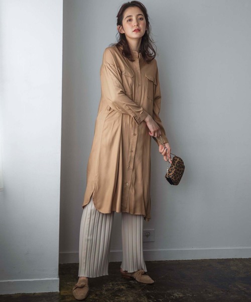 GeeRA(ジーラ)の「ミリタリーデザインシャツOP(ワンピース・レディース・ブラック/カーキ/ベージュ・MEDIUM/LARGE/X-LARGE)」の2枚目の写真