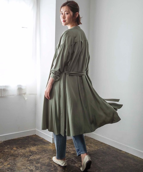 GeeRA(ジーラ)の「ミリタリーデザインシャツOP(ワンピース・レディース・ブラック/カーキ/ベージュ・MEDIUM/LARGE/X-LARGE)」の4枚目の写真