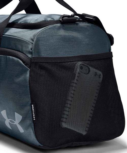 UNDER ARMOUR（アンダーアーマー）の「UAアンディナイアブルダッフルスモール 25L(ダッフルバッグ/WOMEN)（ボストンバッグ・レディース・ブルー系その他/チャコールグレー×ブラック・ONESIZE）」の11枚目の写真