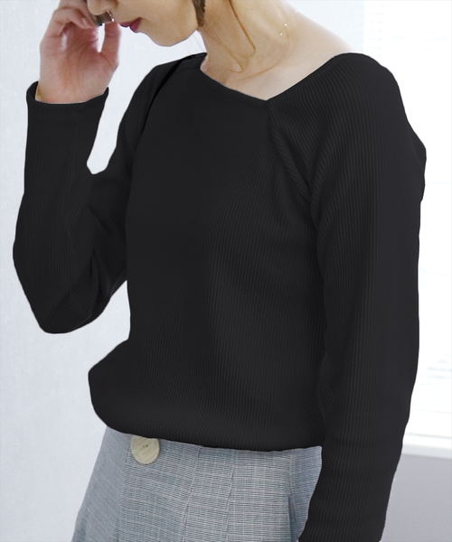 reca(レカ)の「アシンメトリーネックリブカットソー(Tシャツ/カットソー・レディース・アイボリー/ブラック/ブラウン/カーキ・FREE)」の6枚目の写真