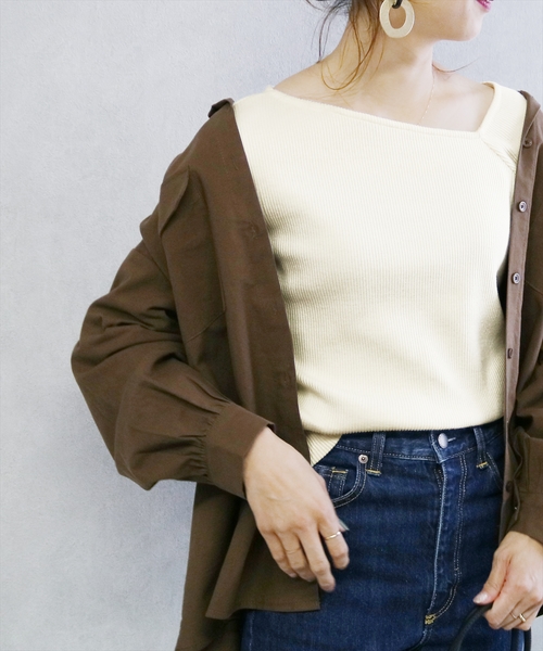 reca(レカ)の「アシンメトリーネックリブカットソー(Tシャツ/カットソー・レディース・アイボリー/ブラック/ブラウン/カーキ・FREE)」の19枚目の写真
