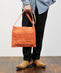 Butler Verner Sails（バトラーヴァーナーセイルス）の「Butler Verner Sails バトラーバーナーセイルズ / Pig leather shoulder sacoche ピッグレザーショルダー サコッシュ / JM-2436（ショルダーバッグ）」