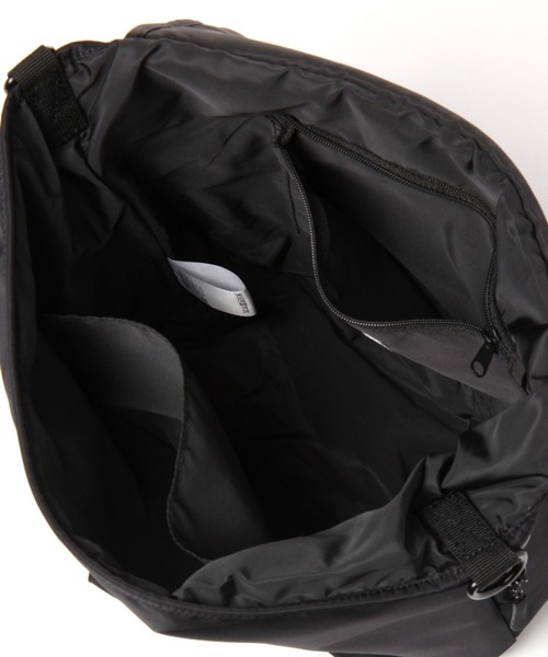 niko and...(ニコアンド)の「オリジナルメッセンジャーバッグL(ショルダーバッグ・レディース・ブラック/ベージュ/ピンク・0)」の15枚目の写真