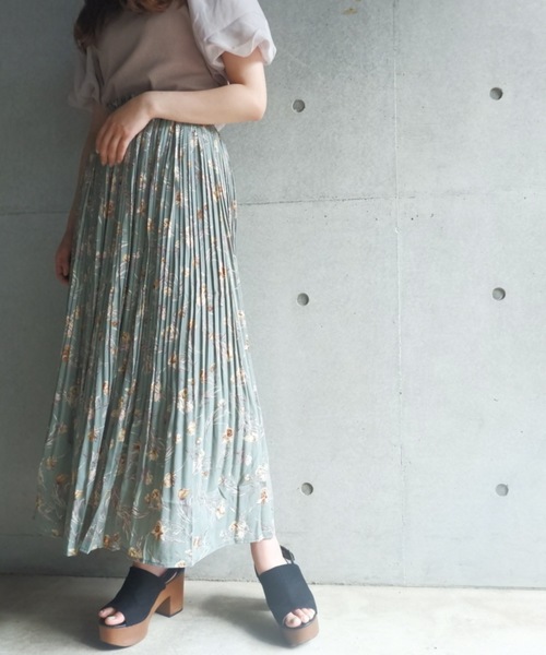 FUN.TRINITY（ファン トリニティー）の「ガラプリーツスカート（スカート・レディース・ブラック/オフホワイト/グリーン・M）」の3枚目の写真