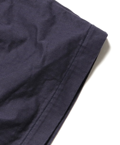 CAL O LINE(キャルオーライン)の「CAL O LINE/キャルオーライン 2 TUCK HB SHORTS ヘリンボーンショーツ(その他パンツ・メンズ・オリーブ/ネイビー/ベージュ・L/M)」の9枚目の写真