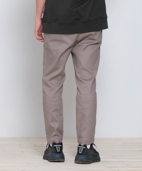 plain-me(プレインミー)の「plain-me 1616 吸湿・汗排出プリーツパンツ(チノパンツ・メンズ・ブラック/ベージュ/カーキ/グレー・SMALL/LARGE/MEDIUM)」の22枚目の写真