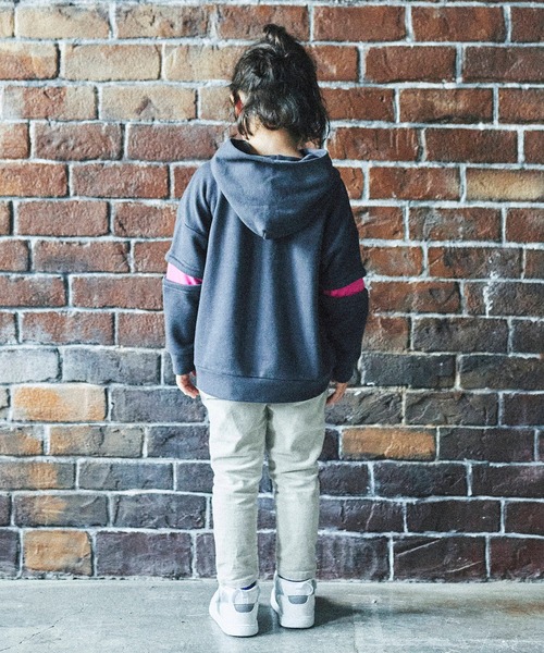 BRANSHES（ブランシェス）の「ストレッチコールベイカーパンツ（その他パンツ・キッズ・ブラック/アイボリー・150cm/140cm/90cm/110cm/100cm/120cm/130cm）」の6枚目の写真