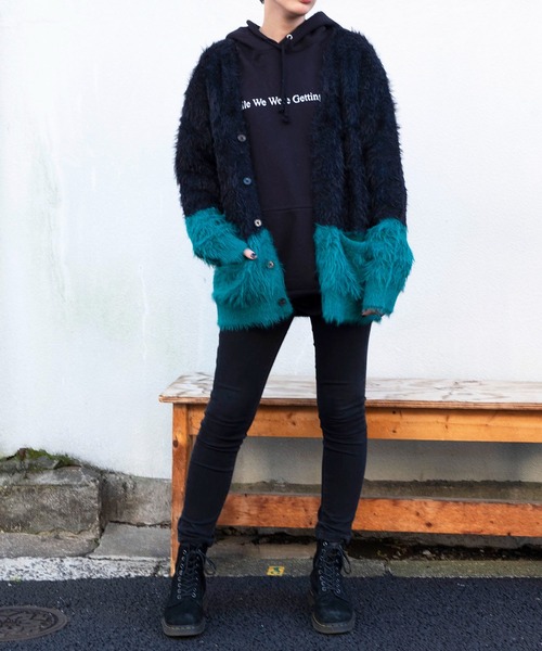 Bonjour Girl(ボンジュールガール)の「【Bonjour Girl】フェザーヤーンバイカラーCardigan(カーディガン/ボレロ・レディース・ブラック/ネイビー/オレンジ/イエロー・L/M/S)」の21枚目の写真