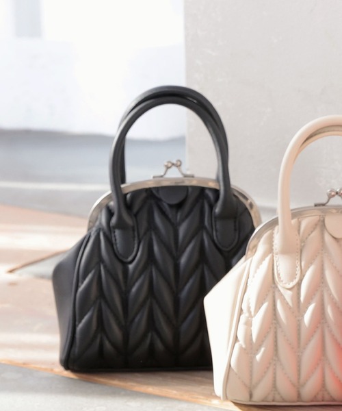 KOBE LETTUCE（コウベレタス）の「がま口ミニバッグ　2Wayショルダーバッグ（ハンドバッグ・レディース・ブラウン/ホワイト系その他/レッド/ブラック・FREE）」の3枚目の写真