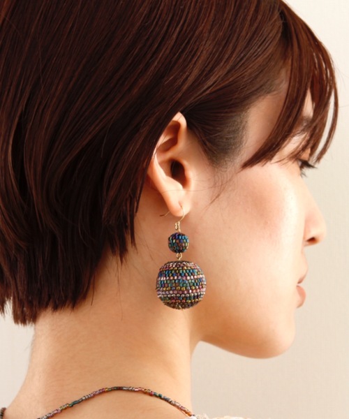 JewCas(ジュアキャス)の「JewCas Cebu newビーズピアス(blue)(ピアス(両耳用)・レディース・ブルー/オフホワイト/ブラウン・FREE)」の4枚目の写真