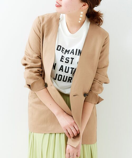 le.coeur blanc(ルクールブラン)の「ロゴプリントTシャツ(Tシャツ/カットソー・レディース・ベージュ/オフホワイト/モカ・38)」の5枚目の写真