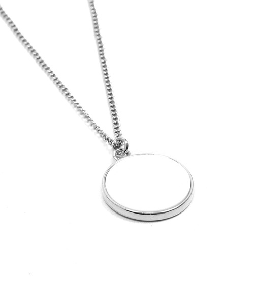 Figments（フィグメンツ）の「ラウンドプレートネックレス（ネックレス・レディース・ブラック/ホワイト・FREE）」の10枚目の写真