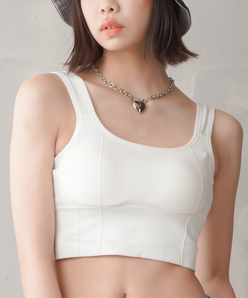 SPINNS（スピンズ）の「カップ付き リブスポブラ（タンクトップ・レディース・ベージュ/ブルー/オレンジ/ブラック/マスタード/パープル/ホワイト・ONESIZE）」の2枚目の写真