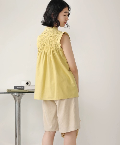 Bab（バブ）の「【WEB限定】シャーリングフリルトップス（シャツ/ブラウス・レディース・ブラウン/カーキ/イエロー/ナチュラル・38）」の17枚目の写真