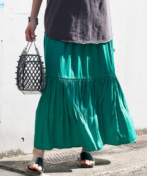 CIAOPANIC TYPY（チャオパニックティピー）の「マットサテンティアードスカート（スカート・レディース・ホワイト/ブラック/イエロー/グリーン・ONE SIZE）」の3枚目の写真