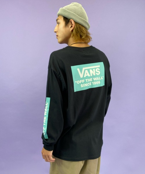 VANS（バンズ）の「VANS/バンズ ボックスロゴ　バックプリントロンT 121K1020400（Tシャツ/カットソー・メンズ・ホワイト/ブラック/ベージュ・S/M/L/XL）」の2枚目の写真
