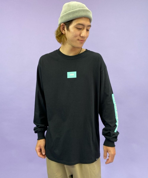 VANS（バンズ）の「VANS/バンズ ボックスロゴ　バックプリントロンT 121K1020400（Tシャツ/カットソー・メンズ・ホワイト/ブラック/ベージュ・S/M/L/XL）」の16枚目の写真