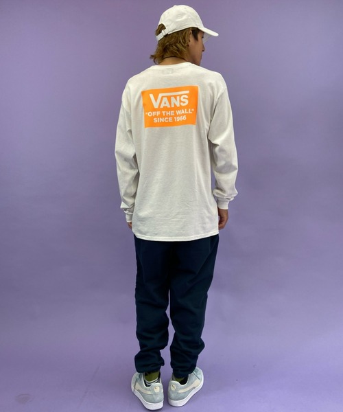 VANS（バンズ）の「VANS/バンズ ボックスロゴ　バックプリントロンT 121K1020400（Tシャツ/カットソー・メンズ・ホワイト/ブラック/ベージュ・S/M/L/XL）」の13枚目の写真