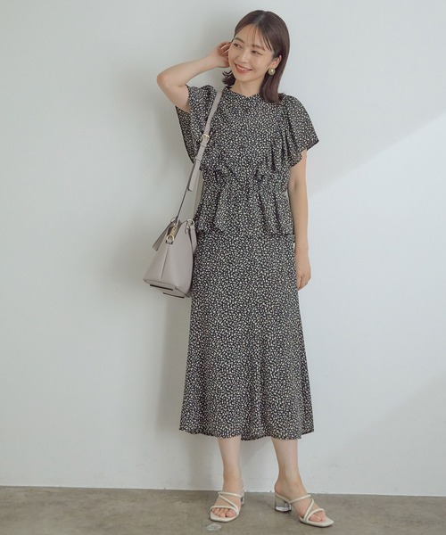 VIS（ビス）の「【セットアップ対応】【美短】フリルフレンチスリーブペプラムブラウス（シャツ/ブラウス・レディース・ブラック/ホワイト系その他/ブラック系その他・S/M）」の15枚目の写真