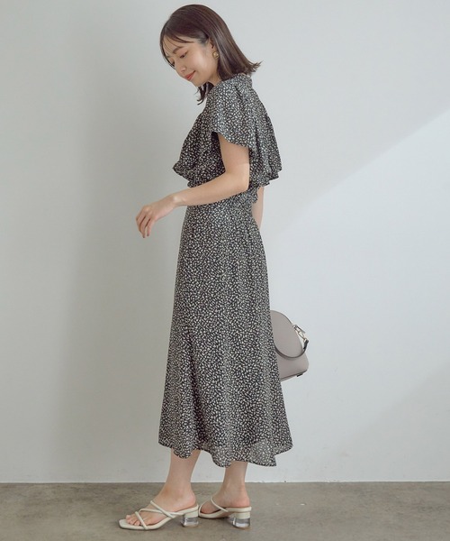 VIS（ビス）の「【セットアップ対応】【美短】フリルフレンチスリーブペプラムブラウス（シャツ/ブラウス・レディース・ブラック/ホワイト系その他/ブラック系その他・S/M）」の19枚目の写真