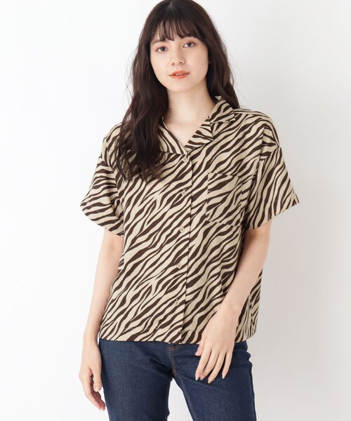 Cutie Blonde（キューティーブロンド）の「◆【S-L】オープンカラーシャツ（シャツ/ブラウス・レディース・カーキ/ブラック系/ダークブラウン系・01/02/03）」の3枚目の写真