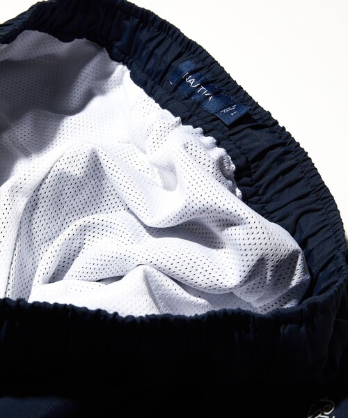 NAUTICA(ノーティカ)の「NAUTICA/ノーティカ Re-Nylon Gym Shorts/リサイクルナイロンスイムショーツ/ジムショーツ(その他パンツ・メンズ・ベージュ/イエロー/ブルー/パープル/グレー/ネイビー・LARGE/XX-LARGE/MEDIUM/X-LARGE)」の19枚目の写真