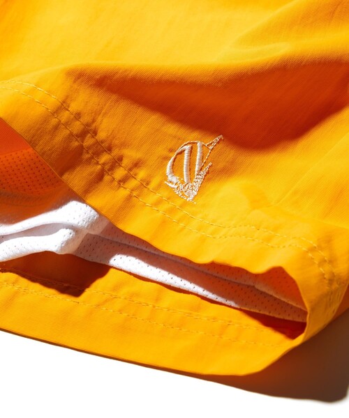 NAUTICA(ノーティカ)の「NAUTICA/ノーティカ Re-Nylon Gym Shorts/リサイクルナイロンスイムショーツ/ジムショーツ(その他パンツ・メンズ・ベージュ/イエロー/ブルー/パープル/グレー/ネイビー・LARGE/XX-LARGE/MEDIUM/X-LARGE)」の12枚目の写真