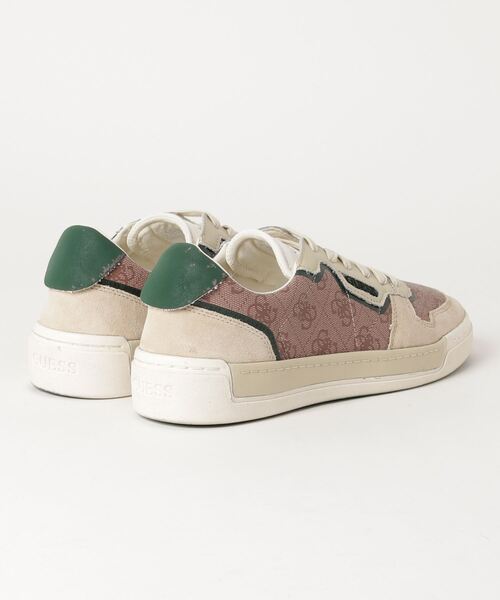Guess（ゲス）の「Strave 4G Logo Sneaker（スニーカー・メンズ・ベージュ・44/41/42/43/45）」の3枚目の写真