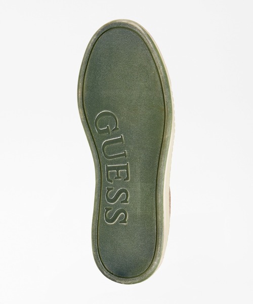 Guess（ゲス）の「Strave 4G Logo Sneaker（スニーカー・メンズ・ベージュ・44/41/42/43/45）」の2枚目の写真