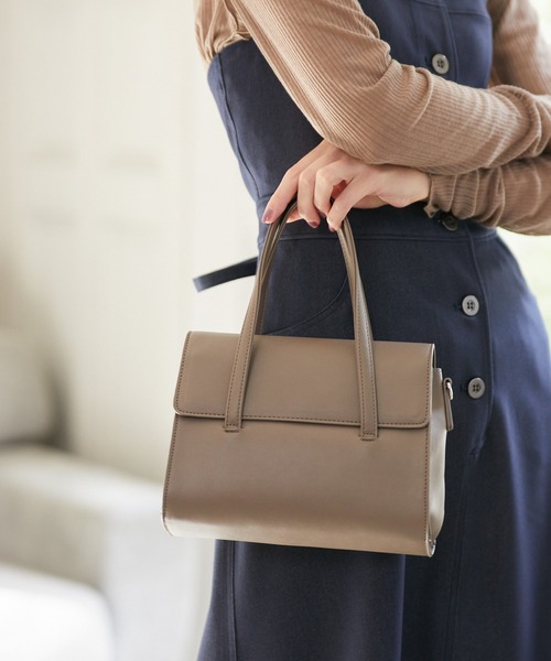 Rewde(ルゥデ)の「【2WAY】クラシカルミニトートバッグ(1R18-BA0514)(トートバッグ・レディース・ブラック/ブラウン/ベージュ・FREE)」の3枚目の写真