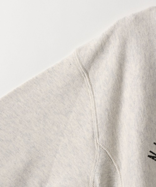 JEANASIS（ジーナシス）の「【KIDS】カレッジロゴウラケプルオーバー/256502（スウェット・キッズ・アイボリー/ブラック/グレー・120/140）」の4枚目の写真