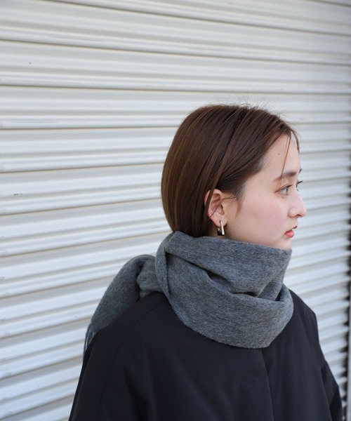 SENSE OF PLACE by URBAN RESEARCH（センスオブプレイスバイアーバンリサーチ）の「カシミヤ混ウールストール（マフラー・レディース・ブラック/グレー/アイボリー/モカ・ONE）」の9枚目の写真