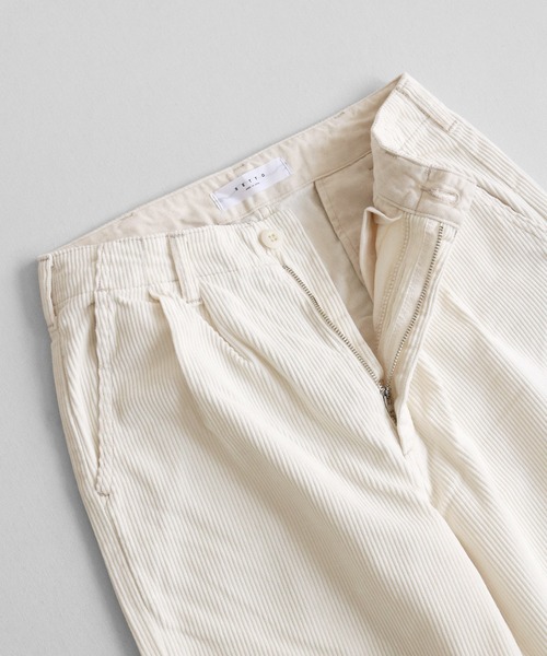 SETTO（セット）の「UNE PANTS：ワイドタックパンツ（その他パンツ・メンズ・ベージュ/ダークブラウン/アイボリー・L/XS/M/S）」の10枚目の写真