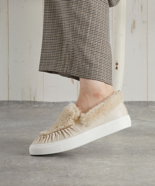 JELLY BEANS(ジェリービーンズ)の「インナーファーモカシンスリッポン(215-40039)JELLY BEANS(ジェリービーンズ)(スリッポン・レディース・アイボリー/キャメル・S/M/L)」の2枚目の写真